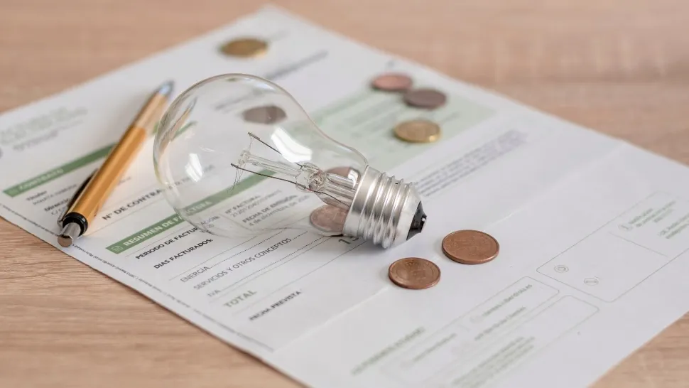 De ce are România cel mai mare preț la energie din Europa, raportat la veniturile populației