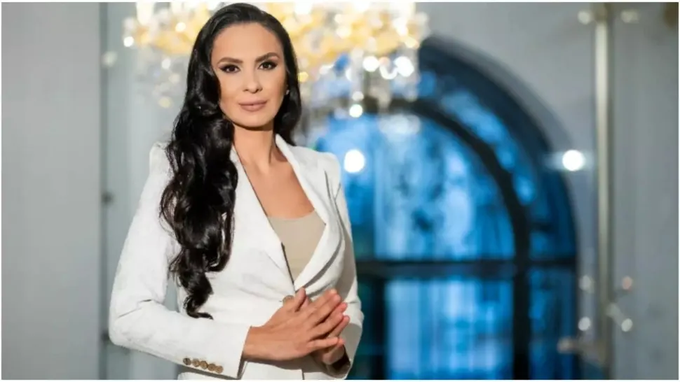 Alexandra Păcuraru, despre decizia CNA de a închide Realitatea PLUS: „Nu mai există democrație când închid gura opoziției. Vom lupta cu fruntea sus!”