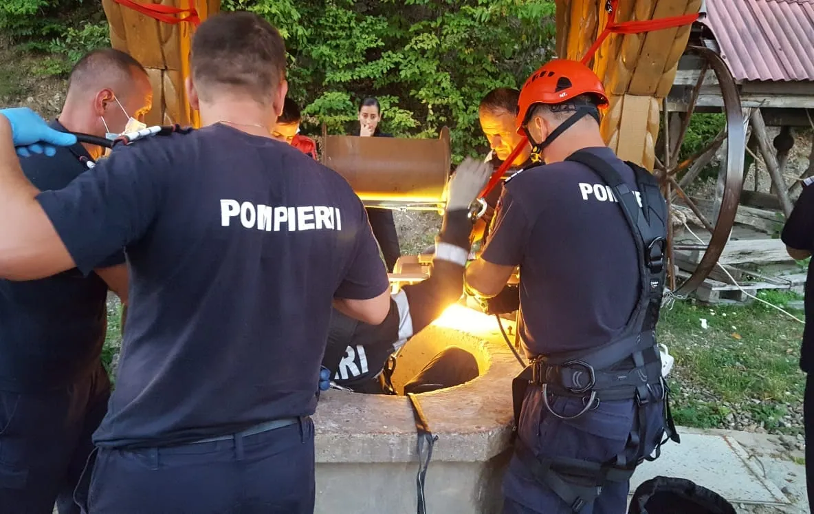Cadavrul unui bărbat dispărut de trei zile, găsit într-o fântână
