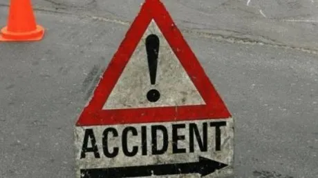 Bătrână accidentată în marșarier