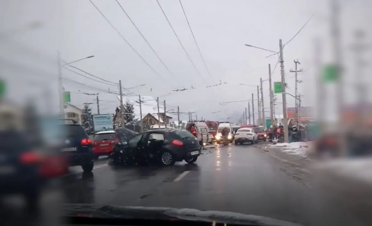 Polițiștii au stabilit cum s-a petrecut acidentul din Dumbrava Roșie (FOTO-VIDEO)