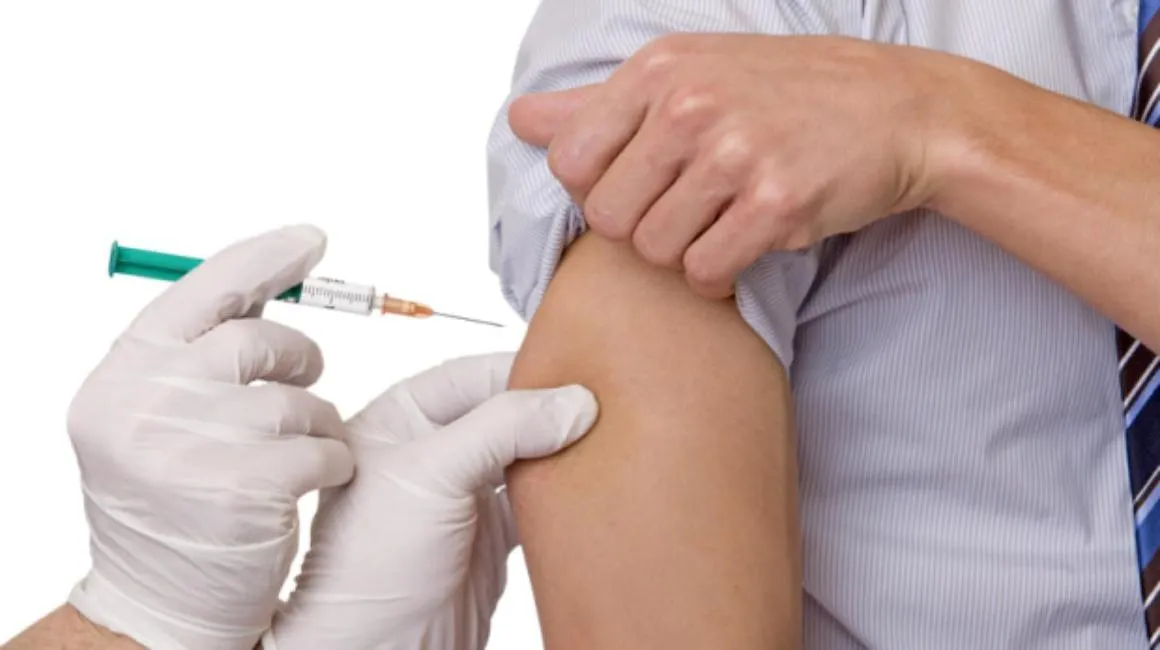 Primele doze de vaccin antigripal au ajuns la Direcțiile de Sănătate Publică