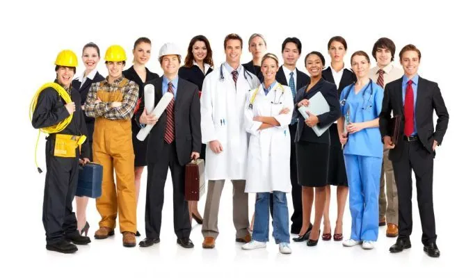 Agenții economici caută ingineri, lăcătuși mecanici și sudori. Vezi lista completă a locurilor de muncă vacante NOI