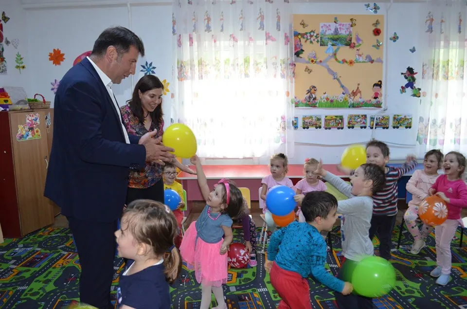 Copiii Romanului, sărbătoriți de 1 Iunie (FOTO)
