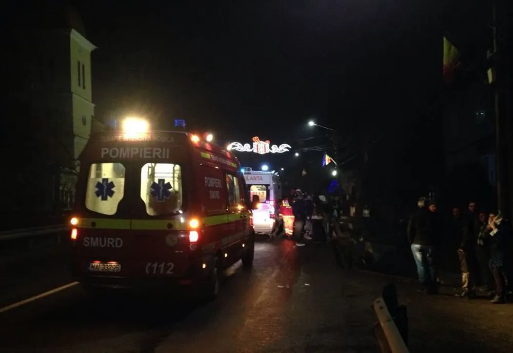 Trei persoane au ajuns la spital după explozia unei butelii