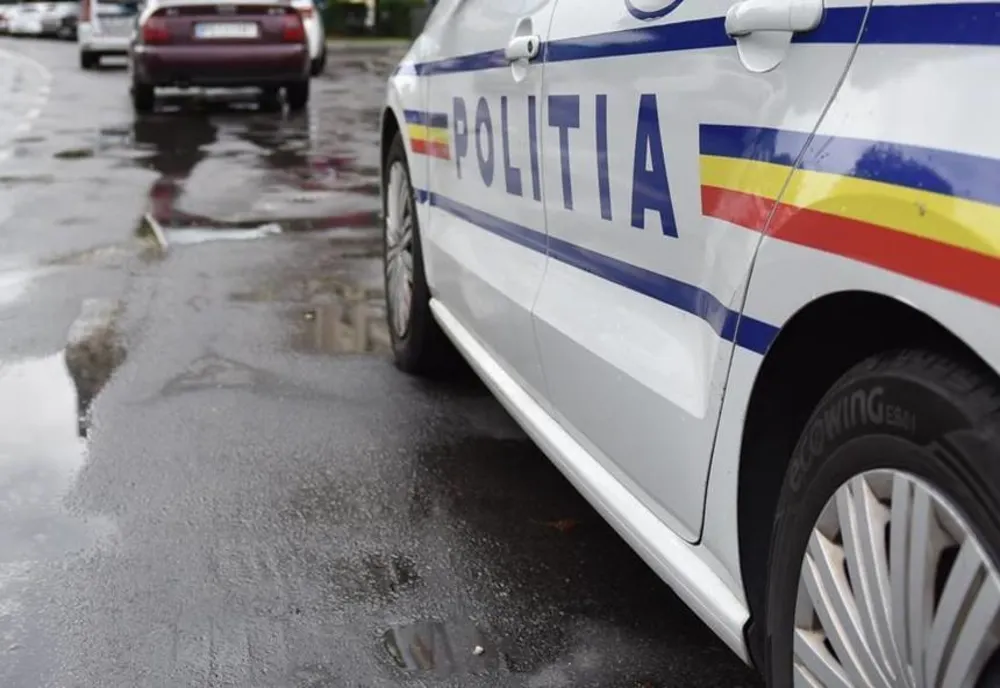 Știindu-se în ilegalitate, nu a oprit la semnalele polițiștilor. Acum e sub control judiciar