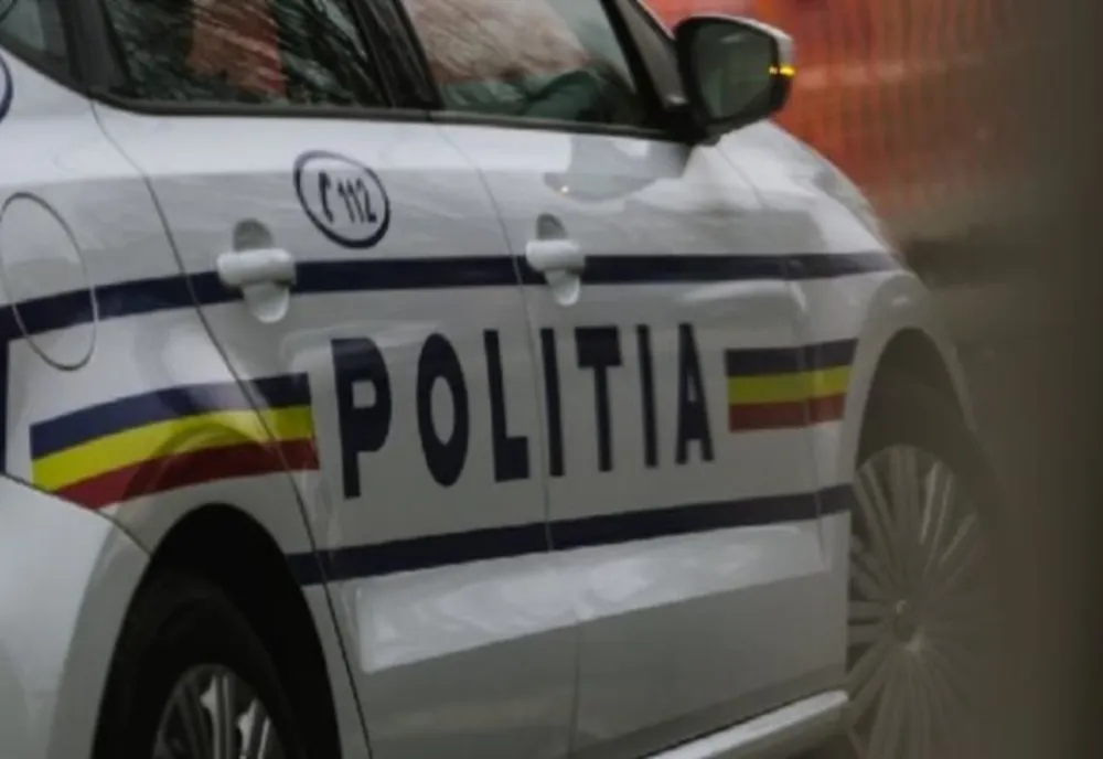 Jaf ca în filme, în Capitală! Un bărbat a furat bijuterii de 60.000 de euro dintr-o casă. Unde l-au prins polițiștii