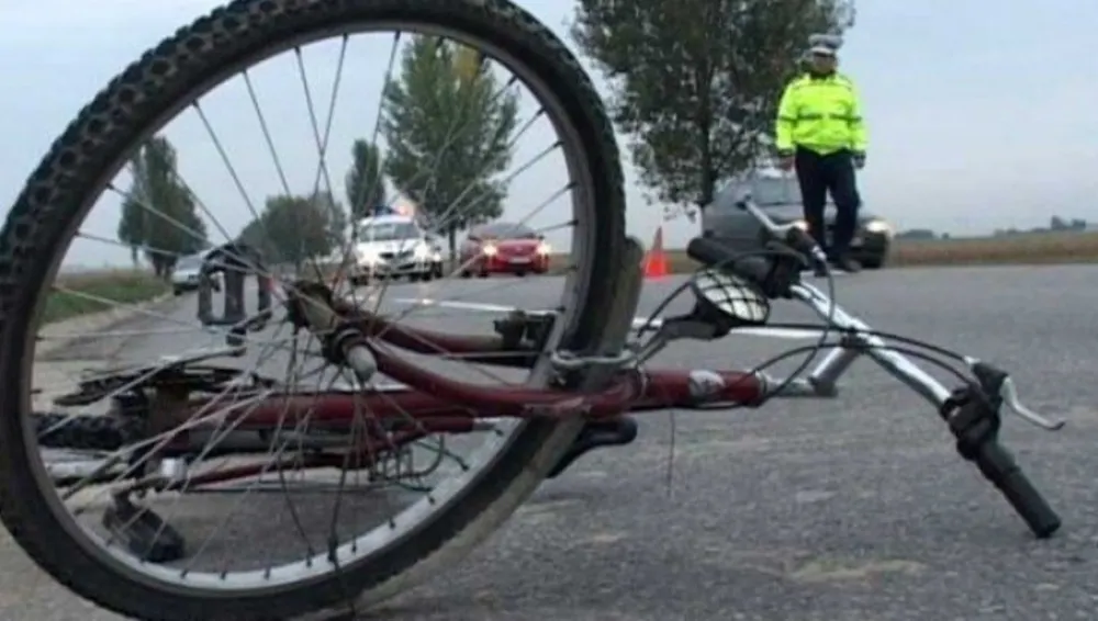 Biciclist accidentat mortal. Șoferul și-a continuat drumul