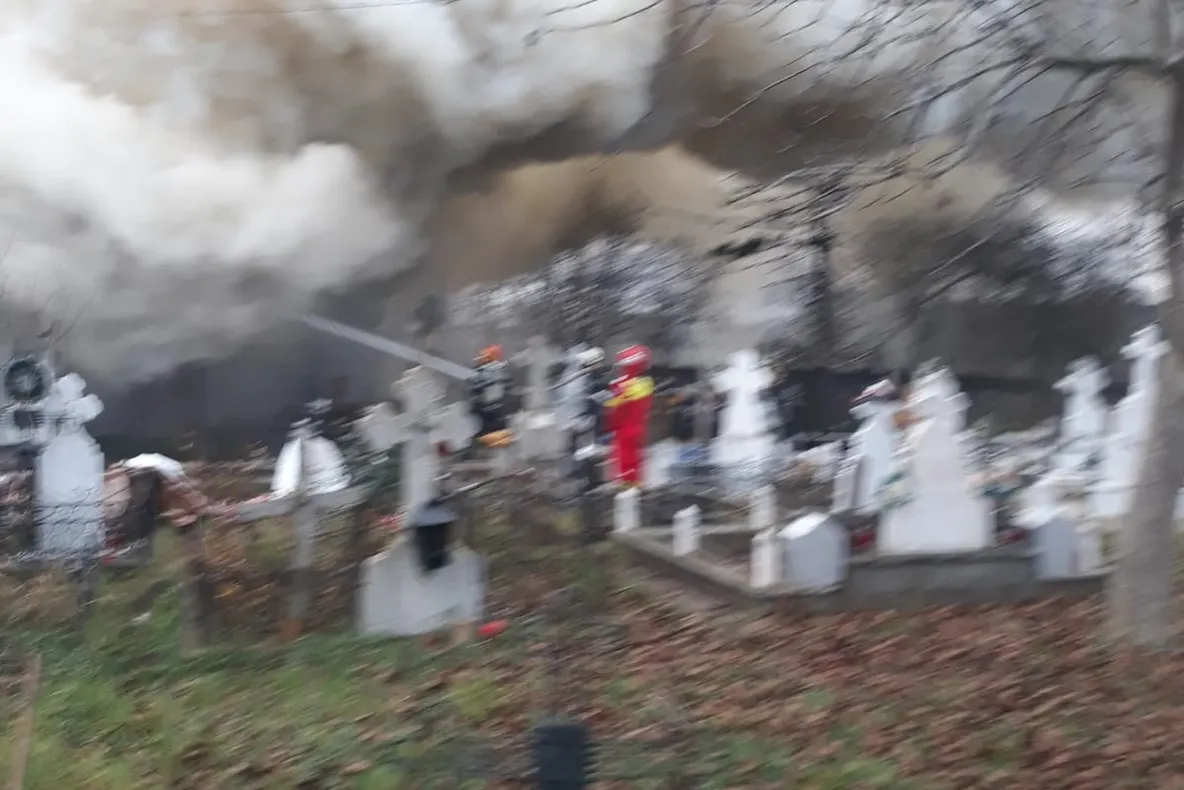 Incendiu la  o biserică din comuna Drăgănești