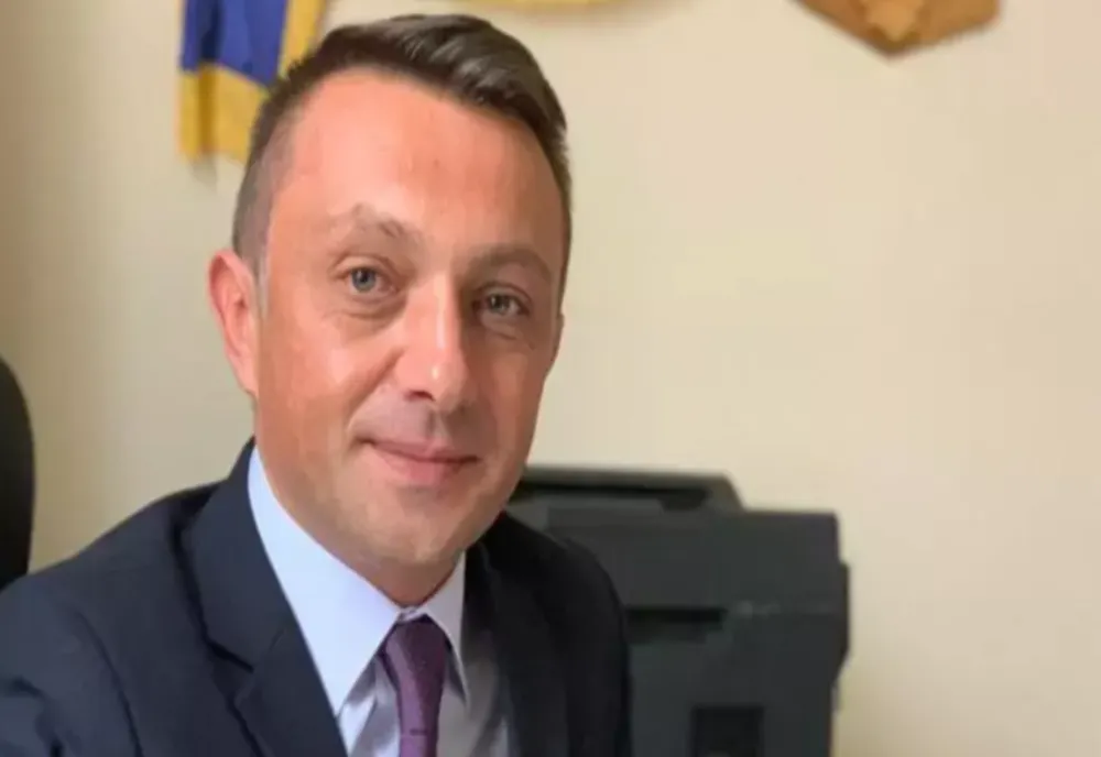 Viceprimar Vatra Dornei: "Scenariul roșu nu înseamnă carantina. Se pot petrece, în continuare, Sărbătorile de iarnă aici"