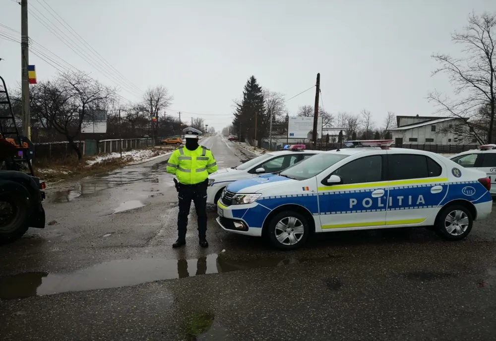 Circulaţia pentru mijloacele de transport cu masa de peste 3,5 tone, restricţionată temporar de la ieșirea din Cârligi până la intrarea în Vad