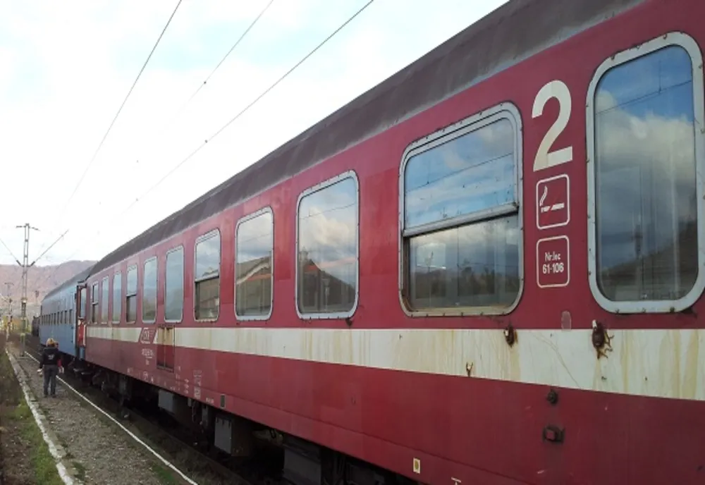 CFR Călători: "Transport gratuit pentru elevi!"