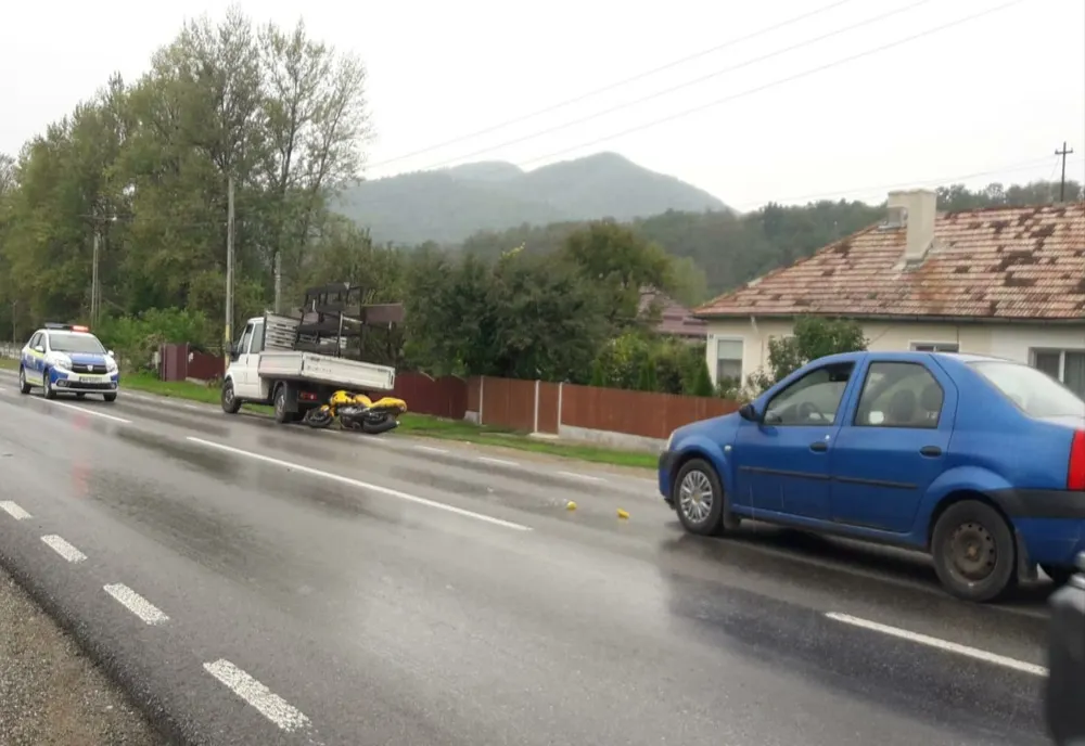 Motociclist accidentat din cauza unui șofer neatent!