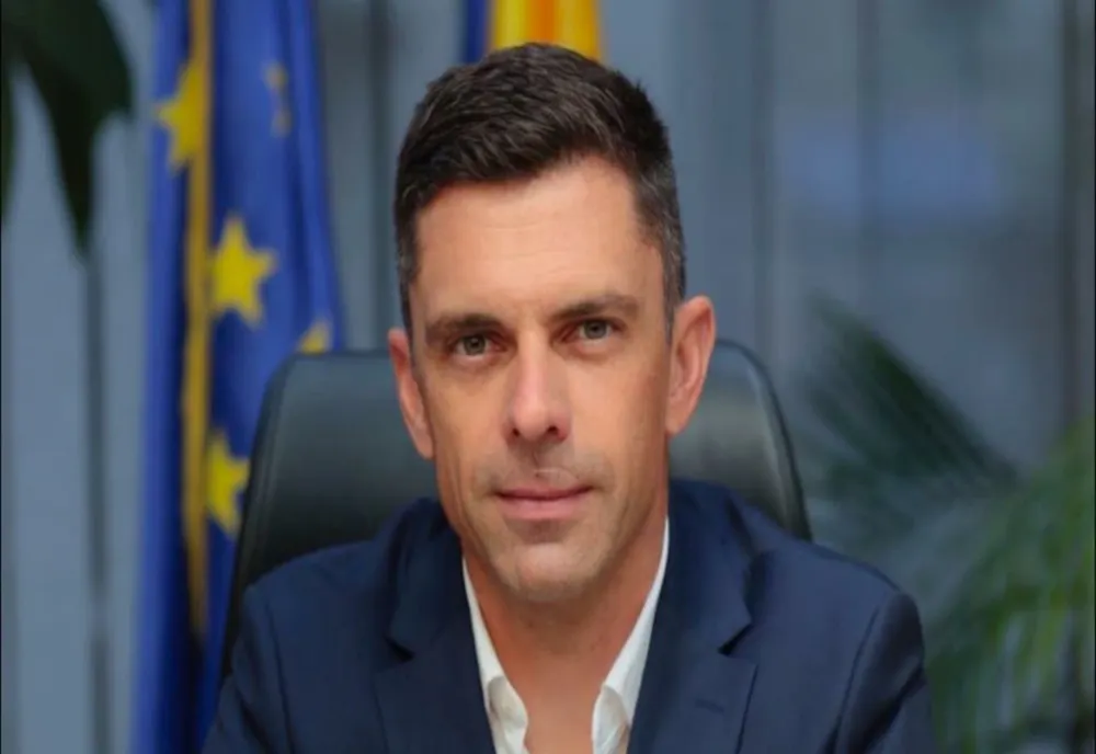 Scandalul intonării imnului Ținutului Secuiesc. UMPMV cere DEMISIA lui Eduard Novak: "Nu mai poate reprezenta statul român”