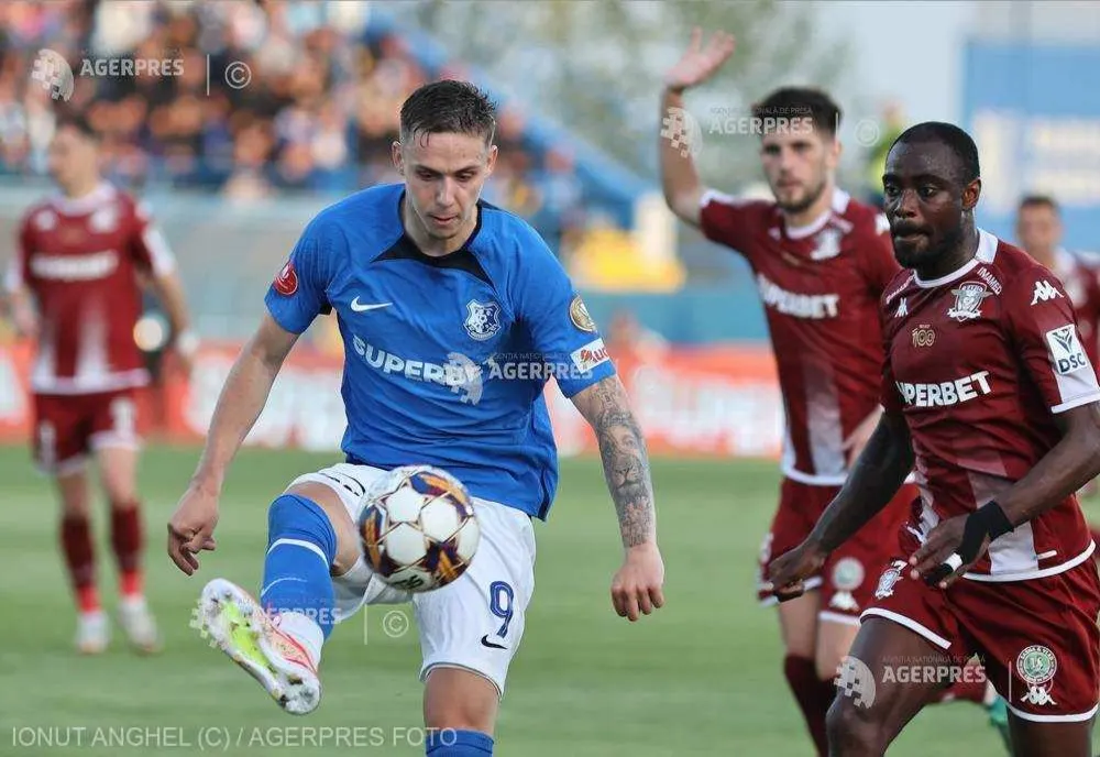 Farul a învins-o pe Rapid cu 3-1, în play-off-ul Superligii