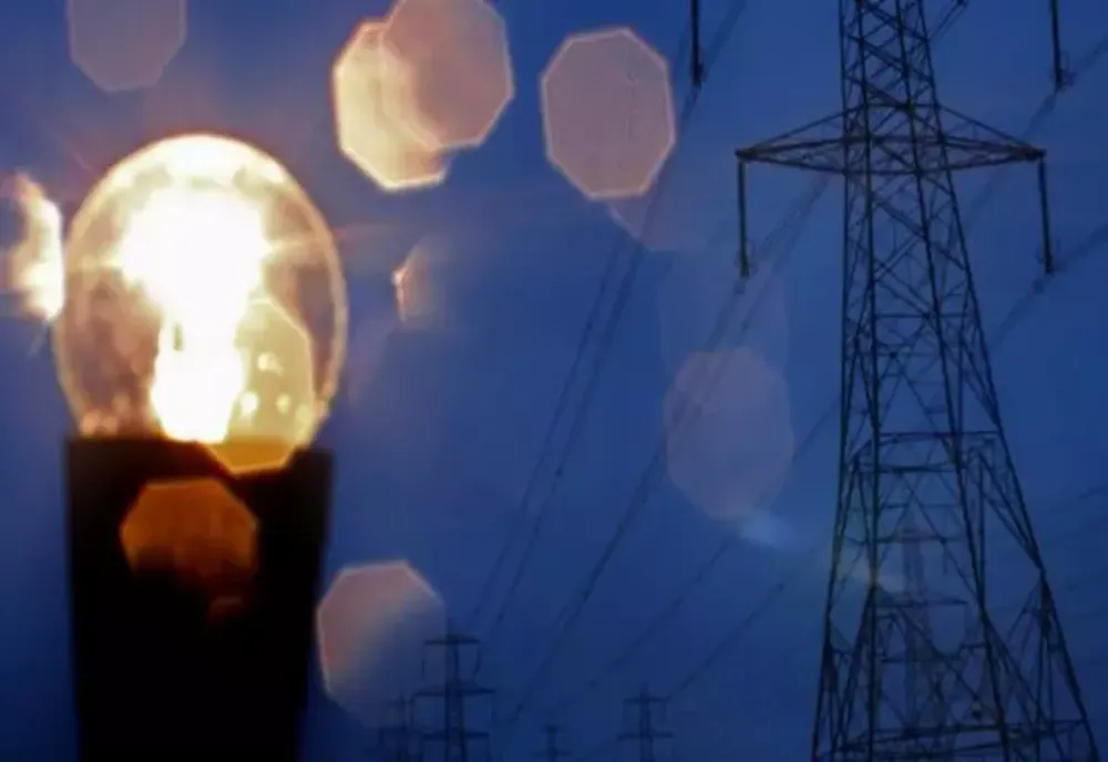 Ministerul Energiei: Vremea severă a provocat avarii la instalațiile electrice