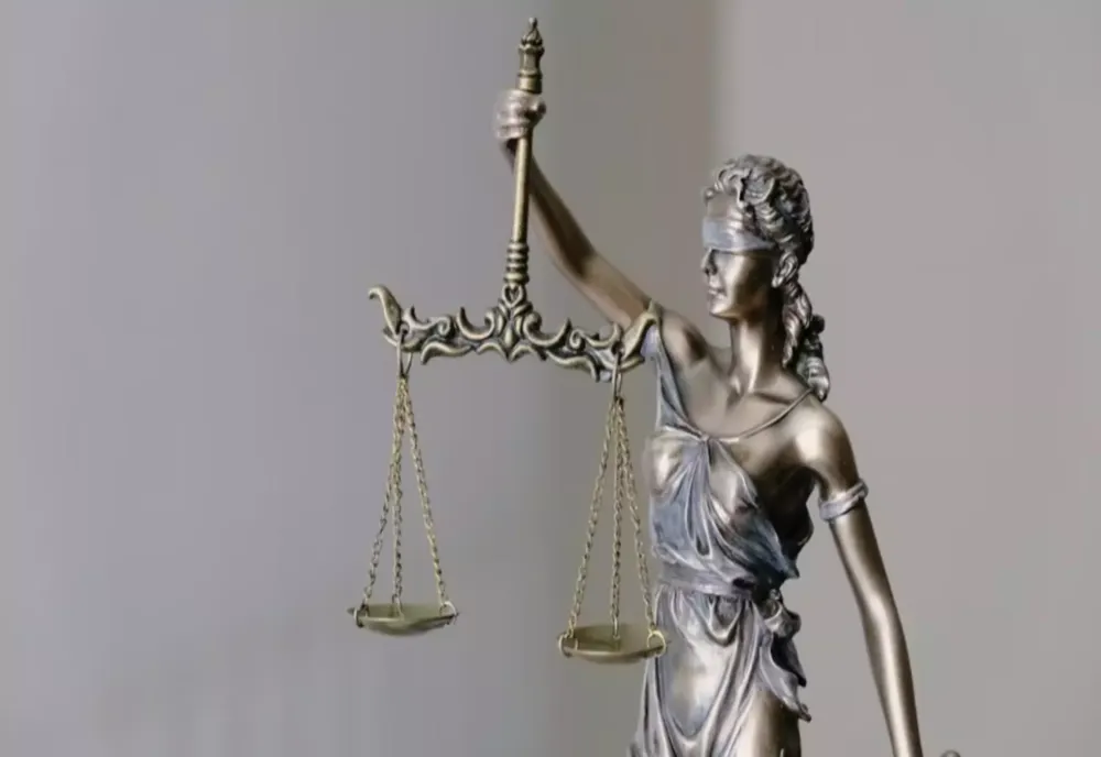MIHAIL NEAMȚU: CEI CARE IAU DECIZII AZI TREBUIE TRATAȚI CU CODUL PENAL 