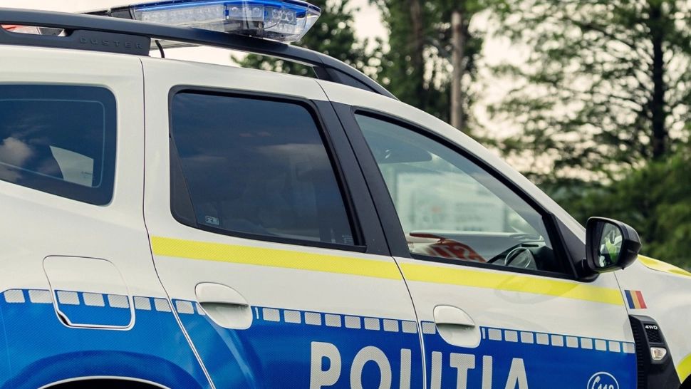 Crimă șocantă la Sibiu: un adolescent de 17 ani ar fi ucis un bătrân cu o bâtă și l-a lăsat în frig pe stradă
