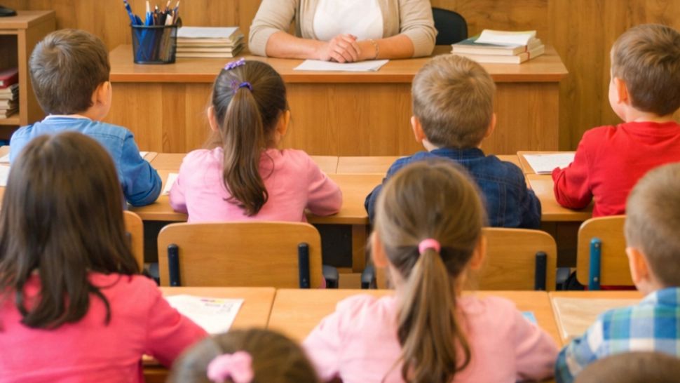 Două zile libere într-o singură săptămână: cum arată programul elevilor în prima săptămână din iunie