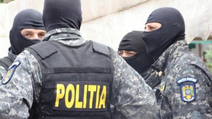 Percheziții la doi braconieri din Bârgăuani