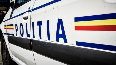 Femeie reținută după ce a furat obiecte de cult, în valoare de 25000 de lei, dintr-o biserică