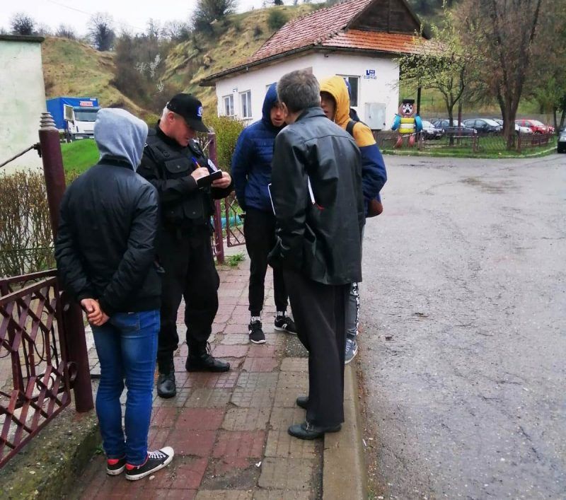 21 de chiulangii, depistați de polițiștii locali