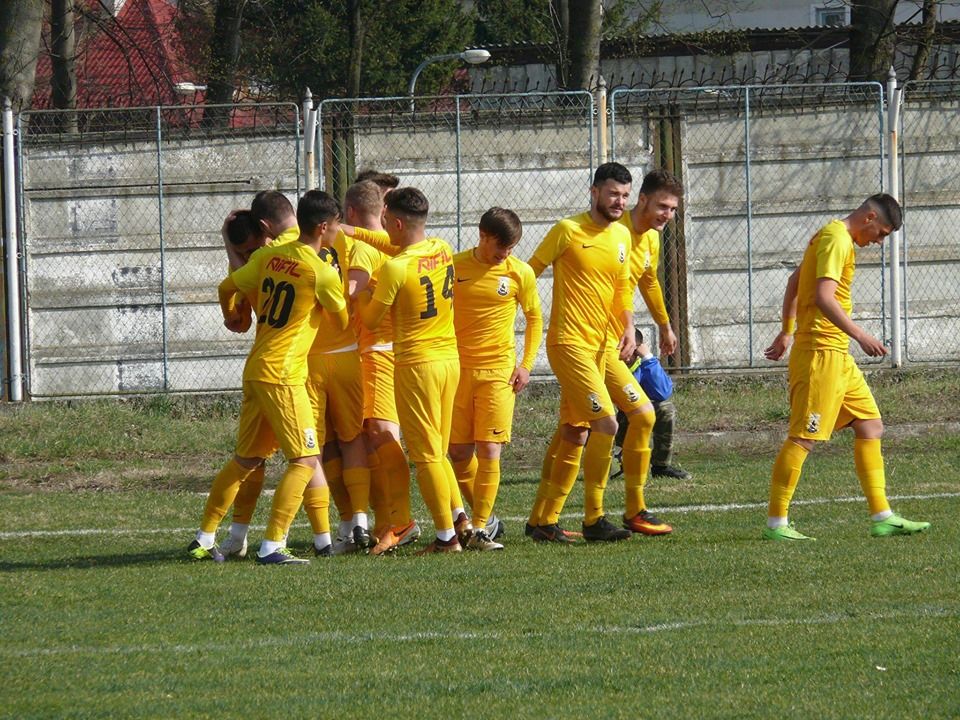 Galben negrii mai vor o victorie acasă după remiza de la Focșani