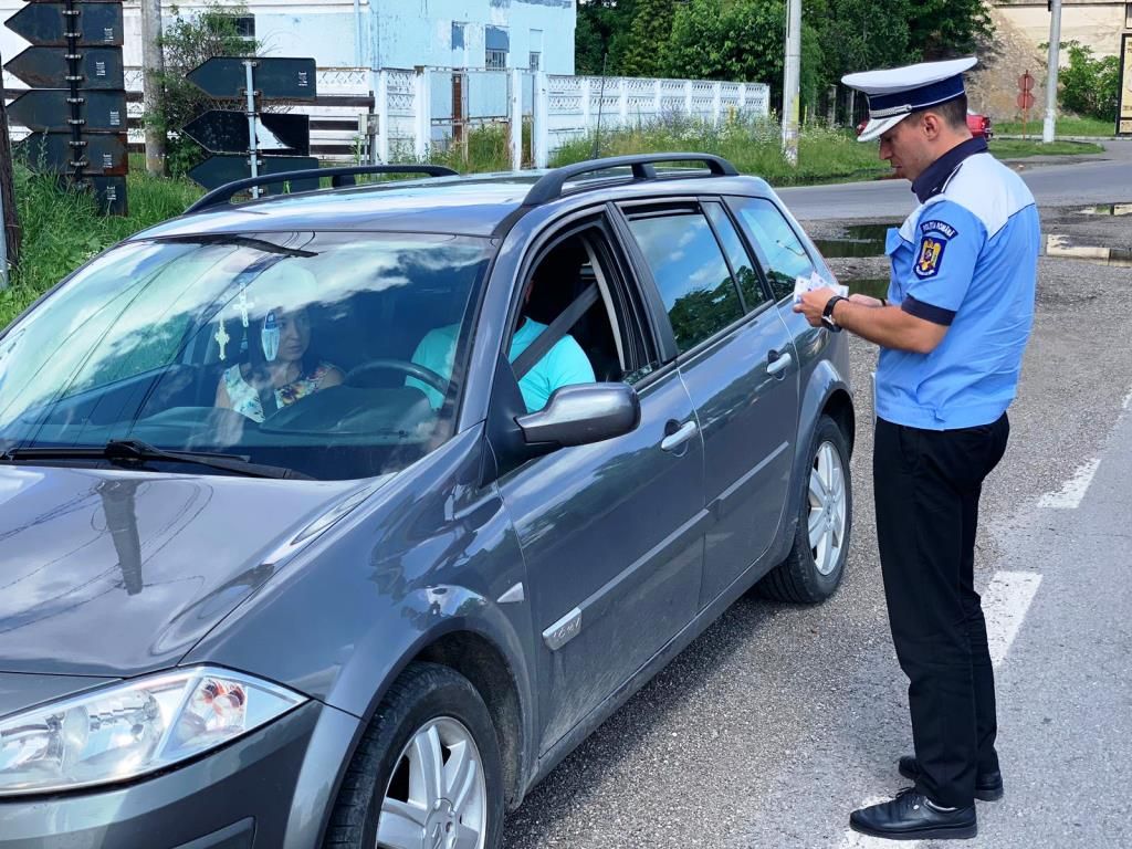 50 de șoferi, lăsați pietoni în acest weekend (FOTO)