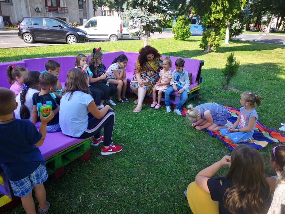”Poiana poveștilor”, un proiect al primăriei Roman pentru cei mici