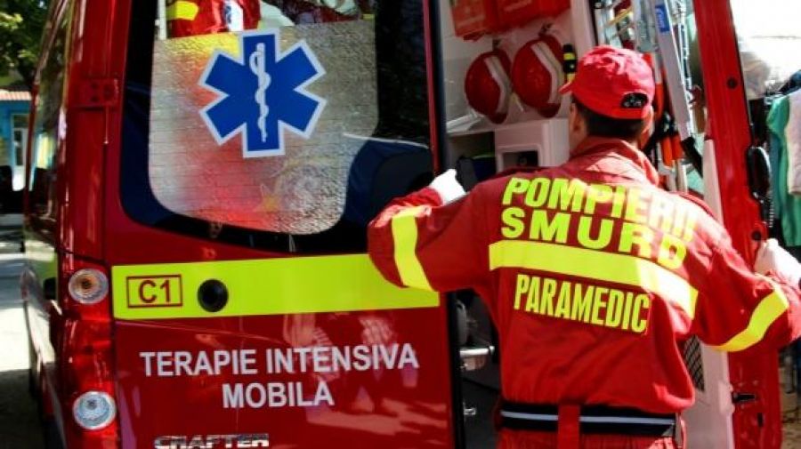 A virat la stânga fără să se asigure și a ajuns la spital