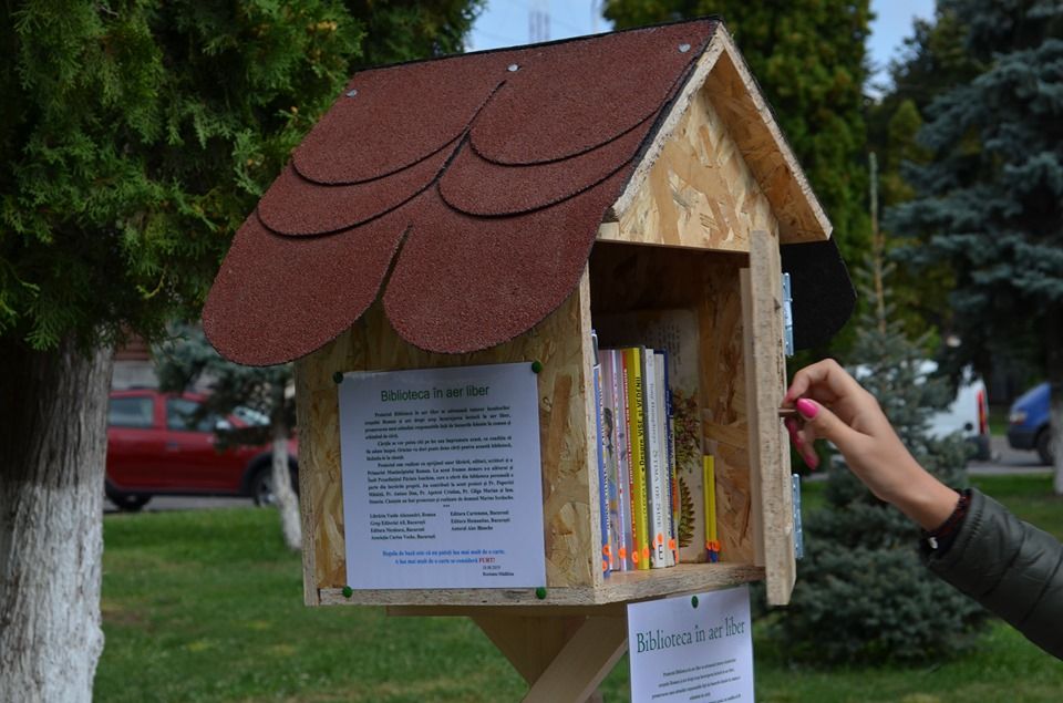 ”Biblioteca în aer liber”, un nou proiect pentru comunitatea romașcană