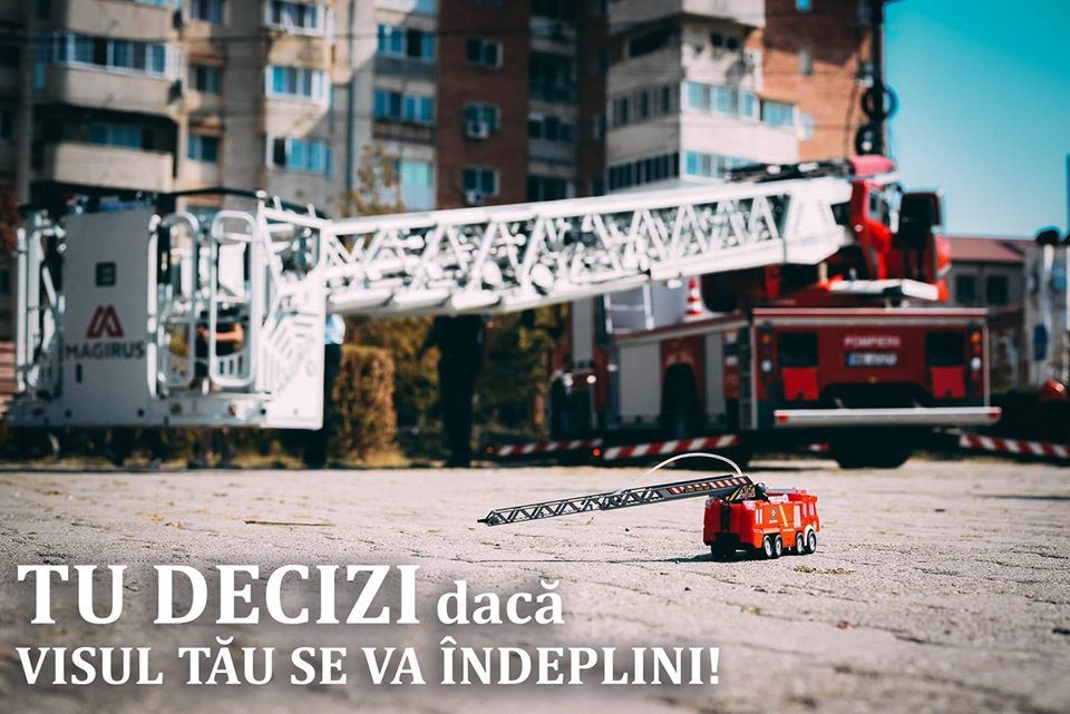 Vrei să devii pompier? 300 de locuri scoase la concurs. Vezi detaliile