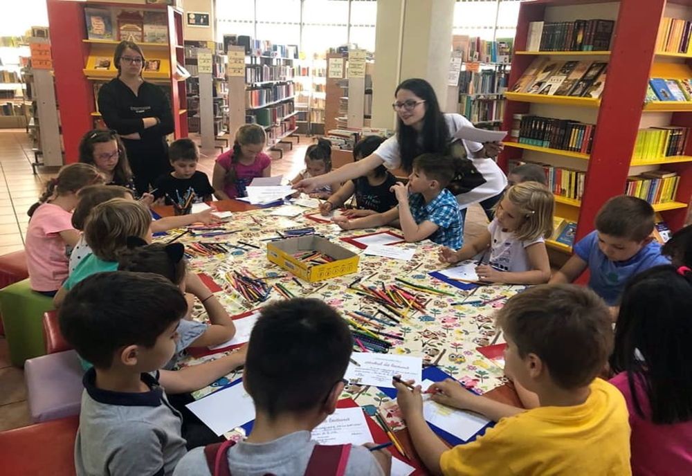 Club de lectură pentru copii, la Biblioteca Județeană