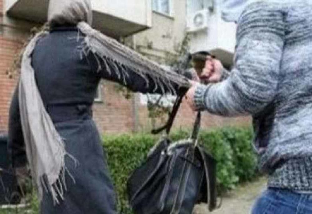 I-a dat în cap pentru 500 de lei