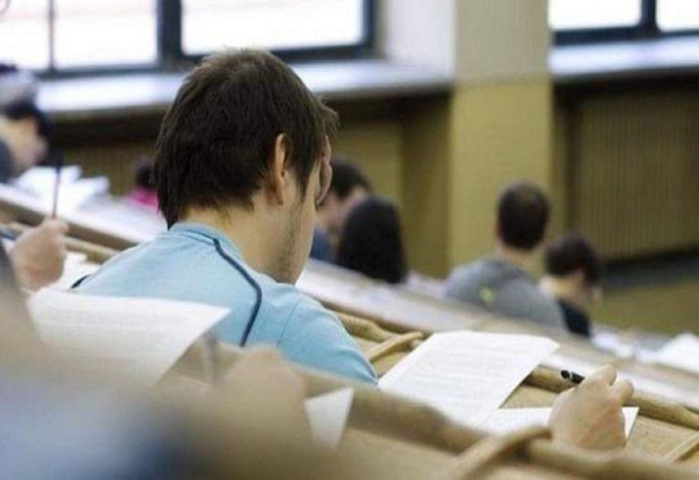 104 profesori din Neamț au susținut examenul de definitivat