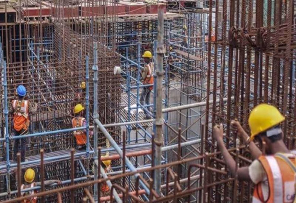 Nereguli la firmele de construcții din Neamț. Un șantier a fost închis