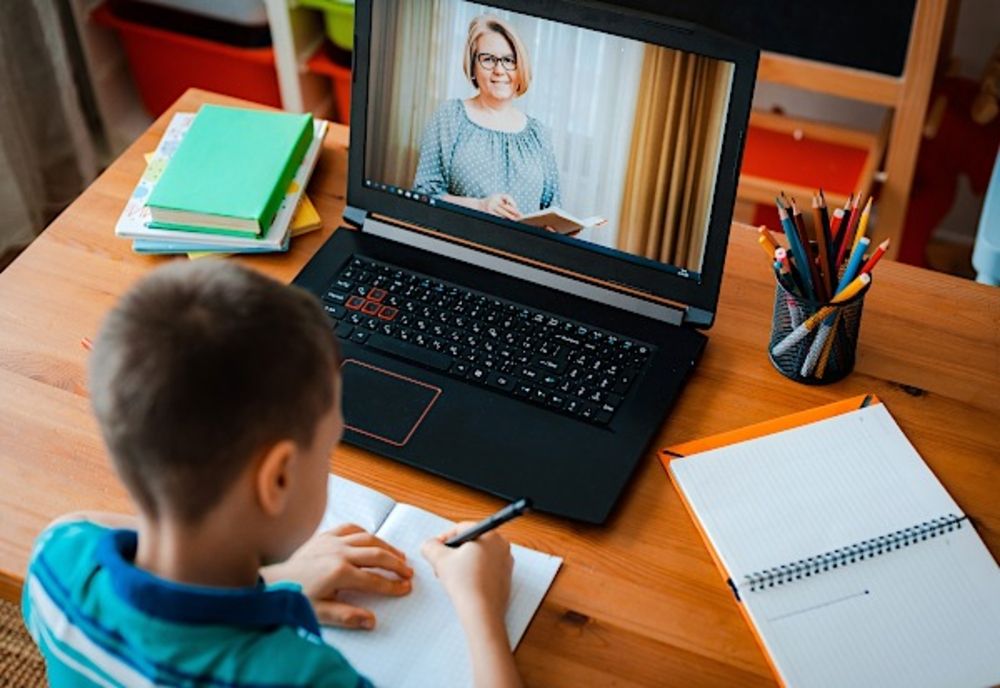 Clase din opt școli din Neamț trec în scenariul ROȘU- exclusiv online