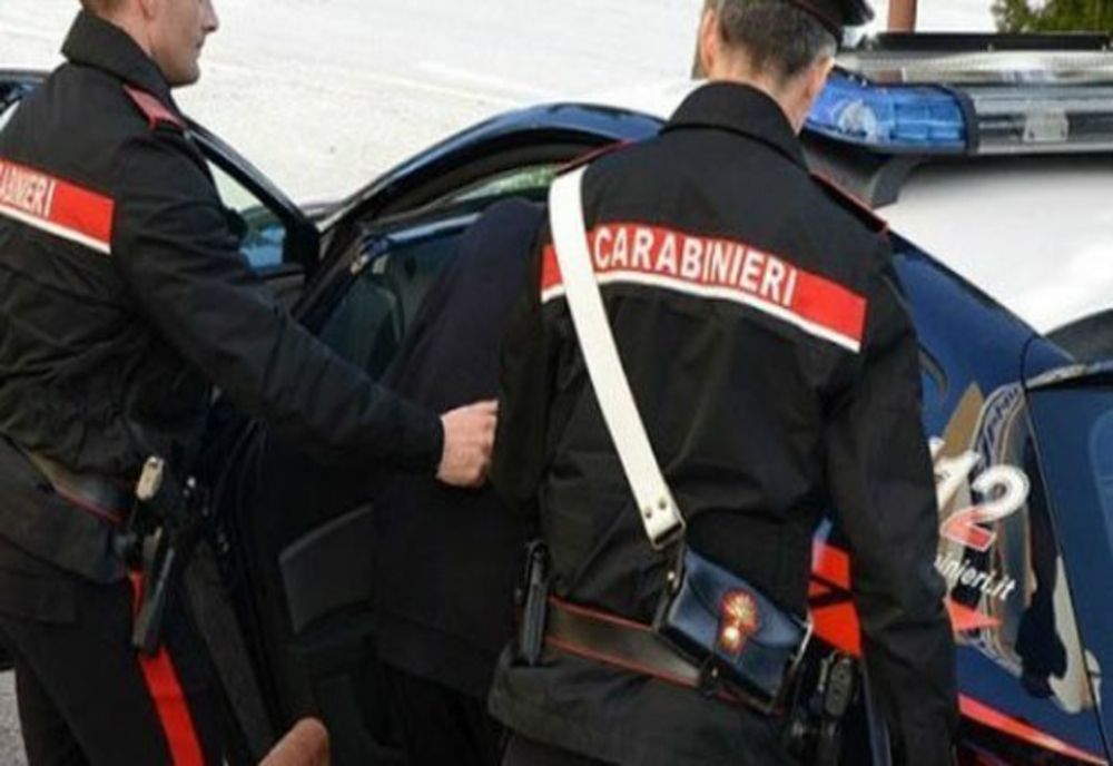 Urmăriți internațional, depistați în Italia! Cei doi infractori au torturat un bărbat din Cordun