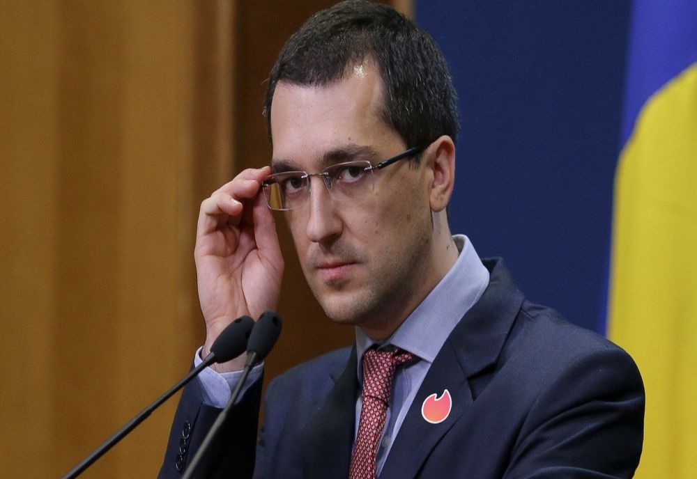 Voiculescu îl desființează pe Cîțu: Premierul României a devenit primul epidemilog al țării, vorbind despre lucruri pe care nu le înțelege
