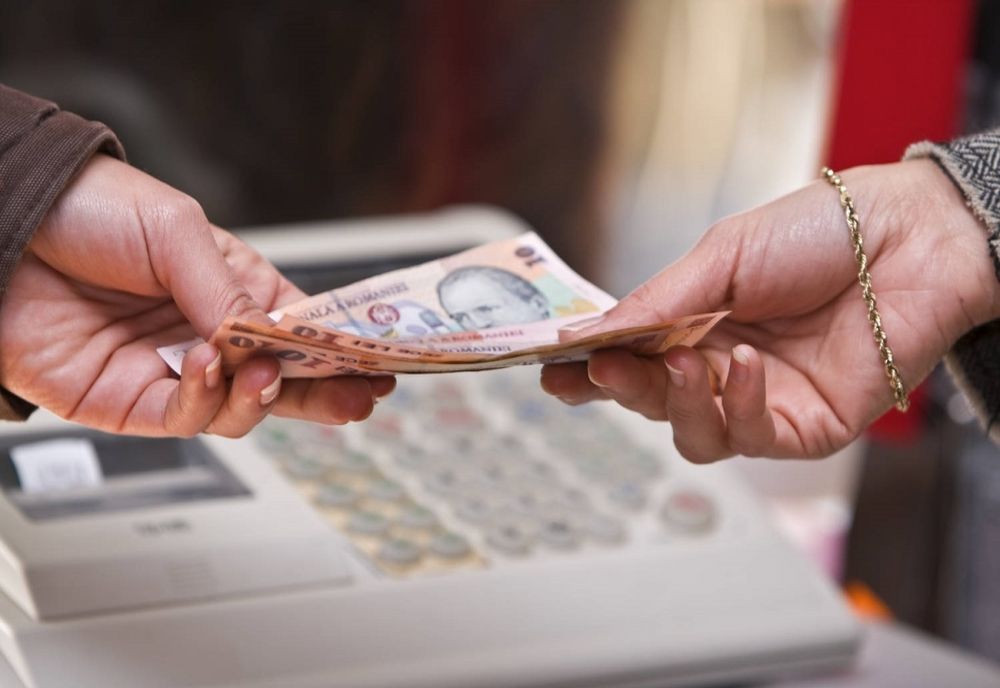 Salariul mediu net pe economie a urcat la 3.547 de lei în martie