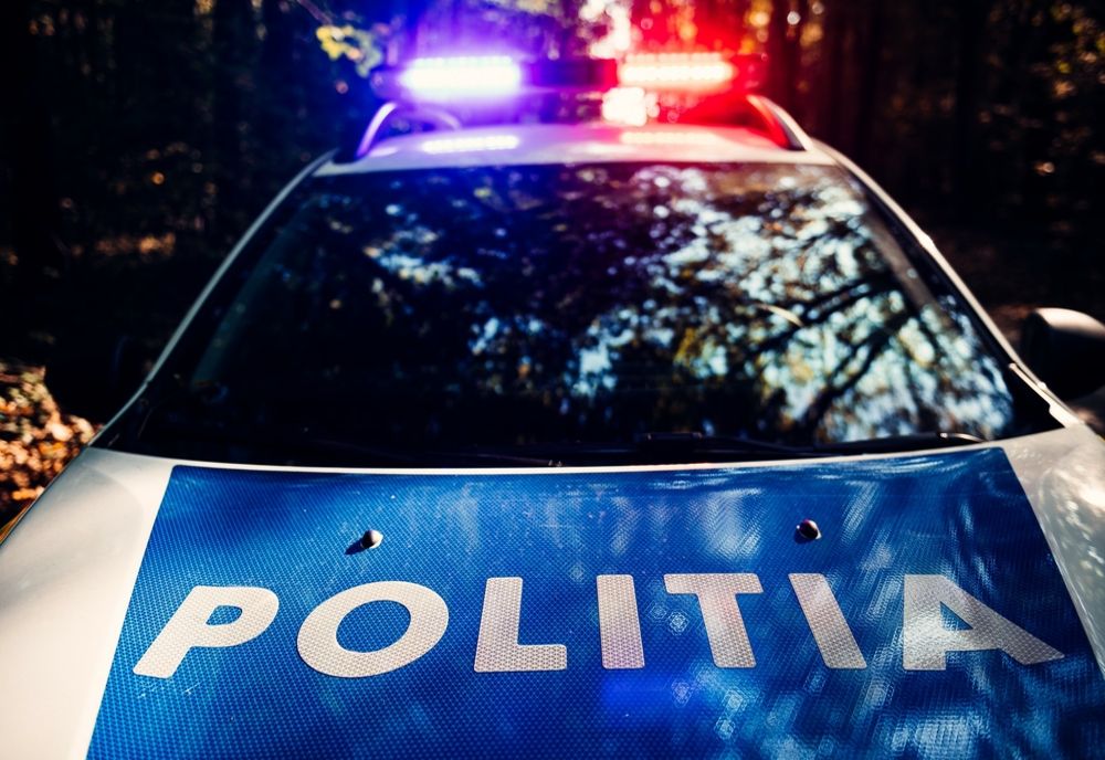 Nemțean tâlhărit în propria locuință de doi tineri de 20 de ani