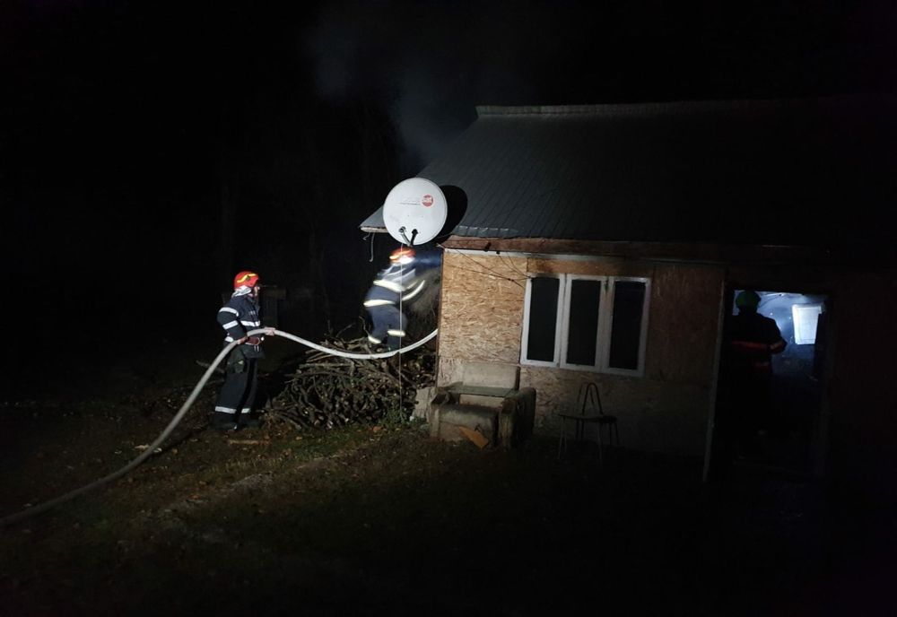 Incendiu la Oglinzi