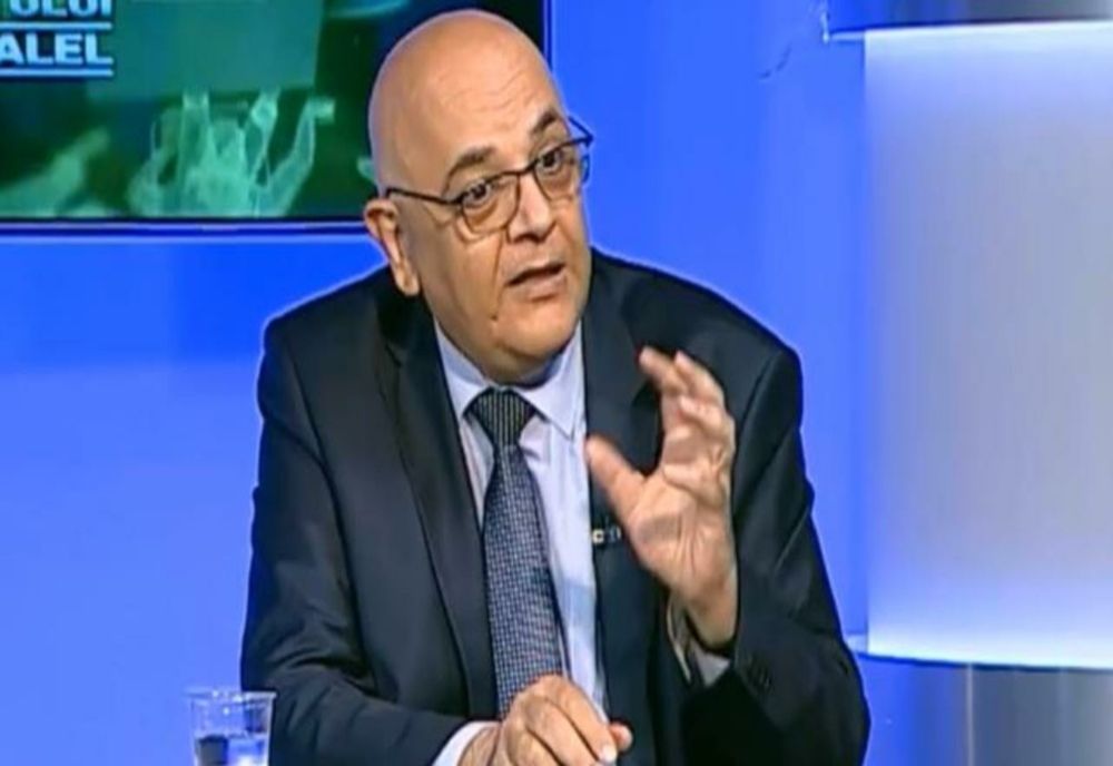 Raed Arafat: Cei care au orice simptom de răceală să se testeze - Ce spune despre noi restricții și FINALUL pandemiei