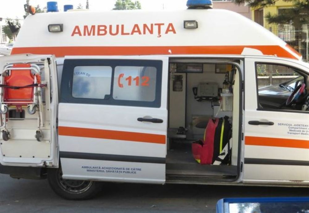 ACCIDENT în Roznov! O femeie și un copil de 5 ani au fost răniți!
