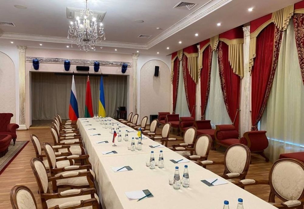 Negocieri cruciale între Ucraina și Rusia - întâlnirea se desfășoară în Belarus