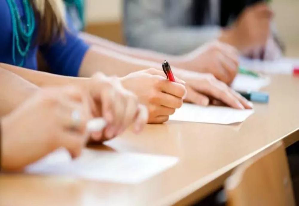 Elevii se întorc în bănci. Începe cel de-al cincilea modul al anului şcolar 2022-2023: cât a mai rămas până la vacanța de vară
