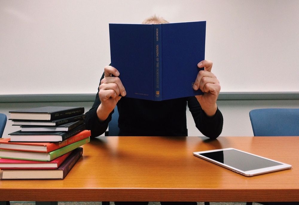 Ministrul Educației a anunțat joi că a prelungit prin ordin de ministru perioada pentru încheierea situației școlare la clasele a VIII -a și a IX -a