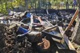 Locuință din Tazlău, mistuită de flăcări. Proprietarul, la spital cu arsuri multiple