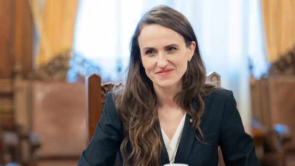 Ce ascunde ministra Țoiu? Transmisia conferinței de presă de la MAE, întreruptă brusc înainte de întrebările jurnaliștilor VIDEO