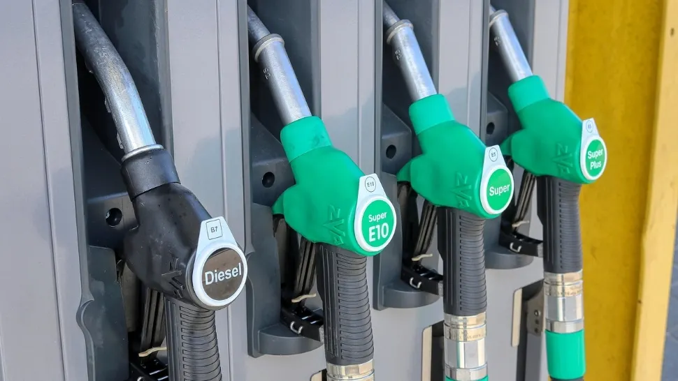 Carburanți           